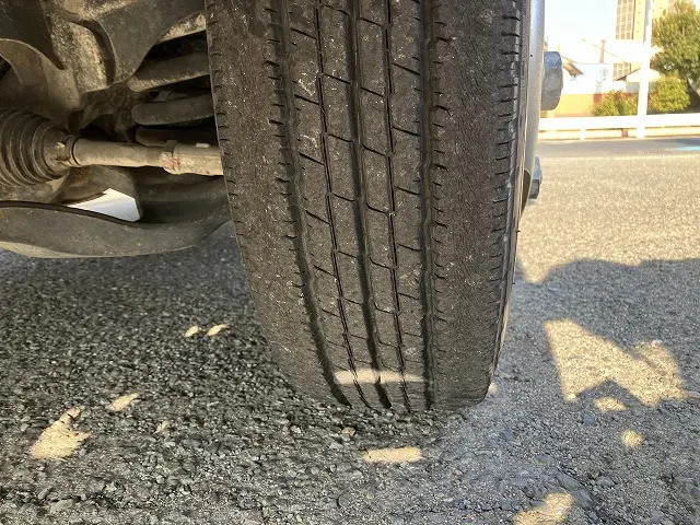 いすゞ エルフ TRG-NHR85A(2WD)の写真35