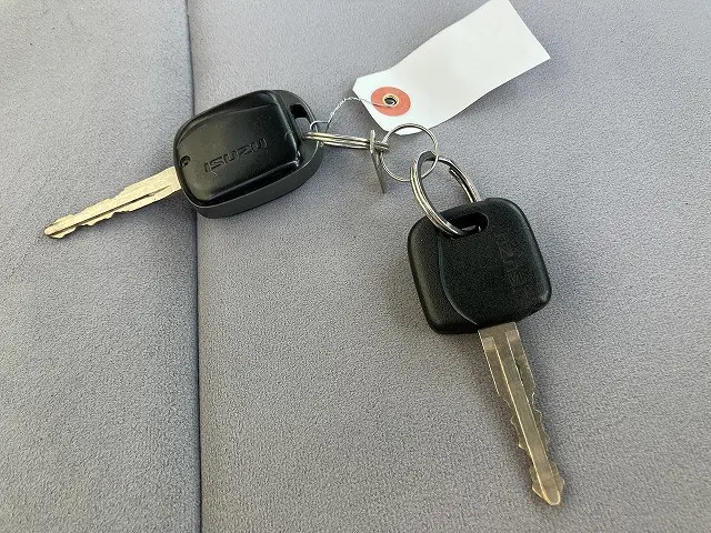 いすゞ エルフ TRG-NHR85A(2WD)の写真47