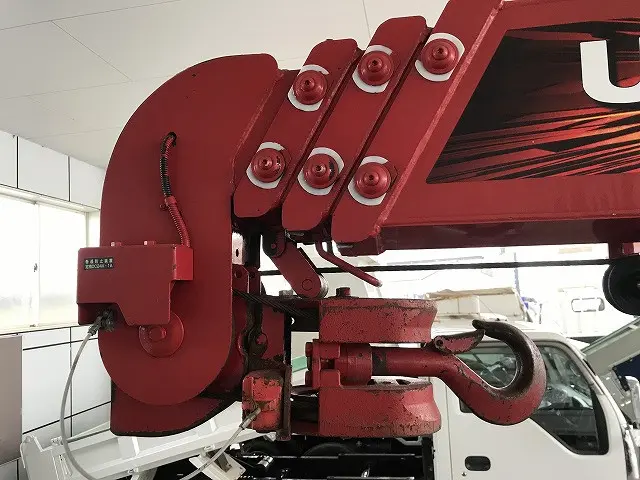 いすゞ エルフ 2RG-NMR88AR(2WD)の写真31