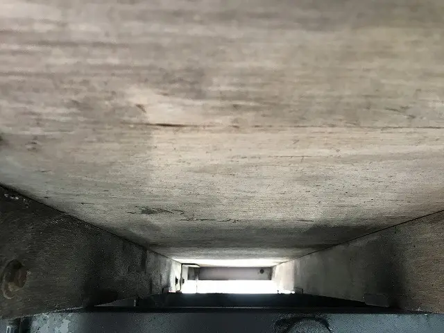 いすゞ エルフ 2RG-NMR88AR(2WD)の写真45