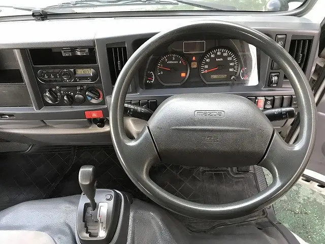 マツダ タイタン TRG-LKR85R(2WD)の写真25