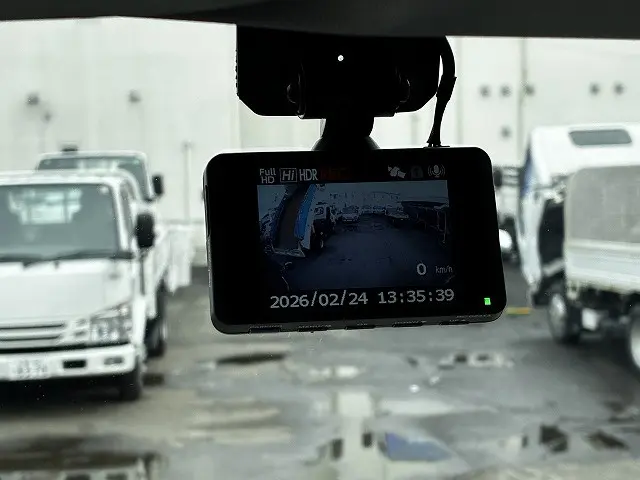 いすゞ エルフ 2RG-NPR88YM(2WD)の写真45