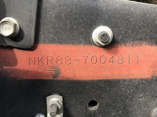 いすゞ エルフ 2RG-NKR88A(2WD)の写真20