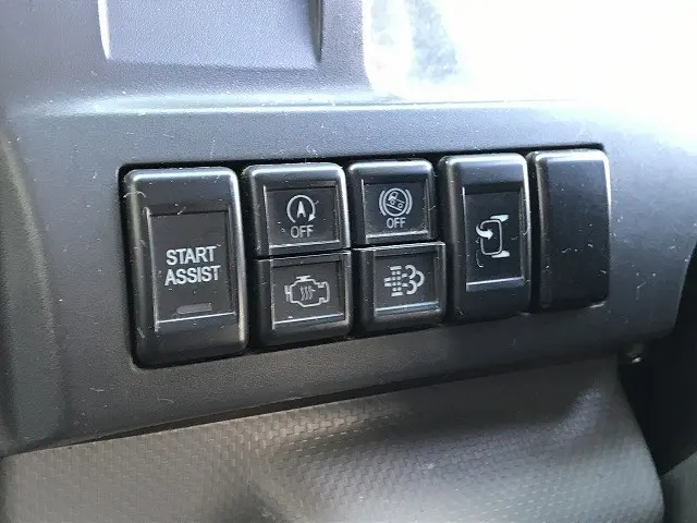 いすゞ エルフ 2RG-NKR88A(2WD)の写真29