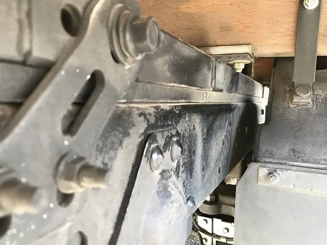 いすゞ エルフ 2RG-NKR88A(2WD)の写真36