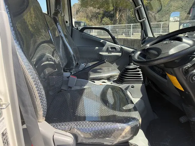 トヨタ ダイナ 3BF-TRY230(2WD)の写真32