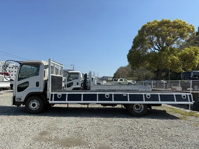 いすゞ フォワード SKG-FRR90S1(2WD)の写真11