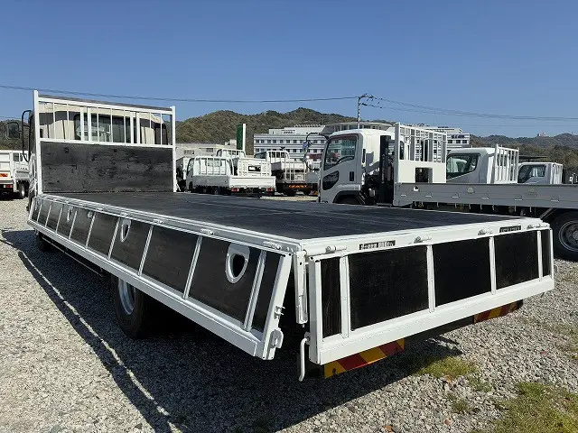 いすゞ フォワード SKG-FRR90S1(2WD)の写真13