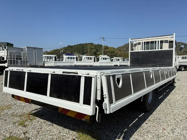 いすゞ フォワード SKG-FRR90S1(2WD)の写真15