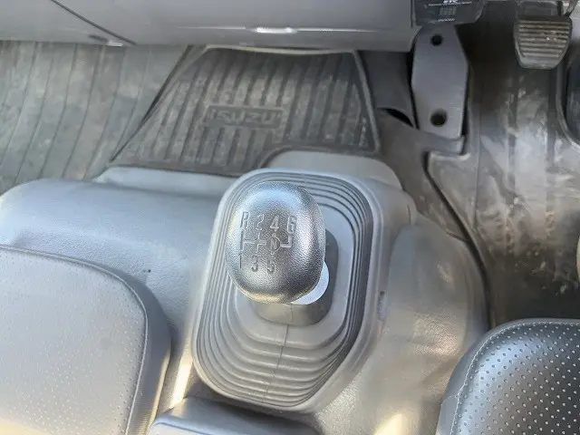 いすゞ フォワード SKG-FRR90S1(2WD)の写真35