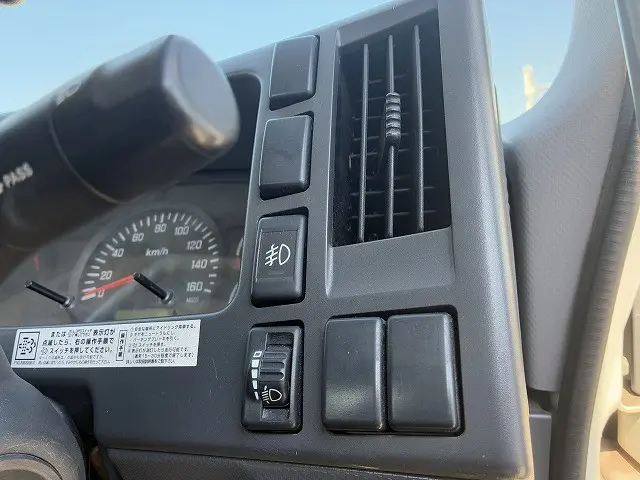 いすゞ フォワード SKG-FRR90S1(2WD)の写真36