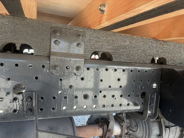 いすゞ フォワード SKG-FRR90S1(2WD)の写真40