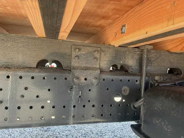 いすゞ フォワード SKG-FRR90S1(2WD)の写真45