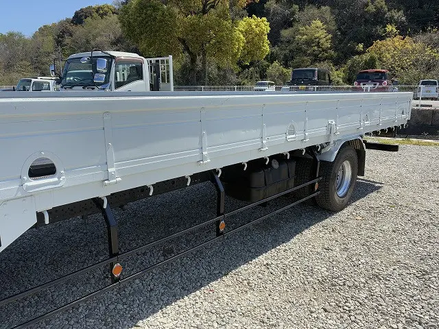 いすゞ フォワード SKG-FRR90S1(2WD)の写真47