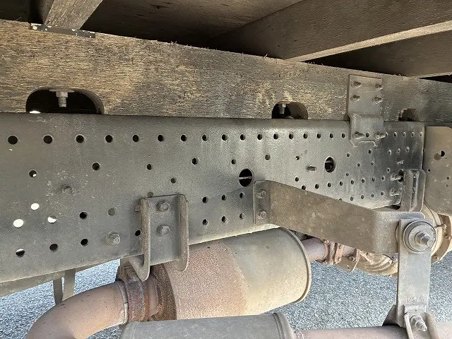 いすゞ フォワード PKG-FRR90S2(2WD)の写真18