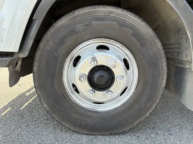 いすゞ フォワード PKG-FRR90S2(2WD)の写真22