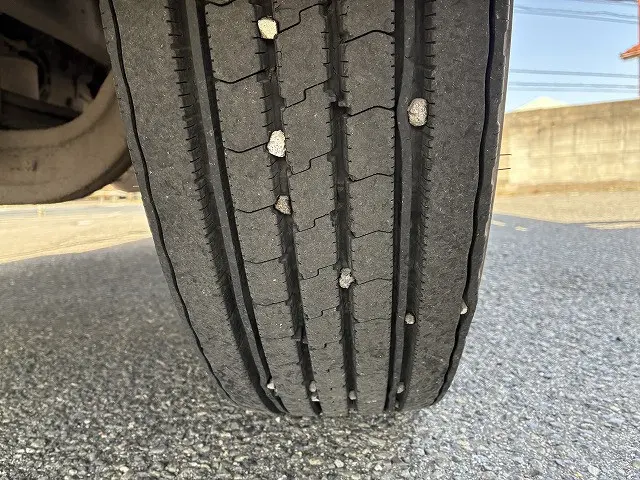 いすゞ フォワード PKG-FRR90S2(2WD)の写真23