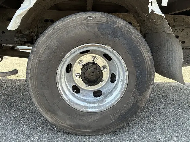 いすゞ フォワード PKG-FRR90S2(2WD)の写真24