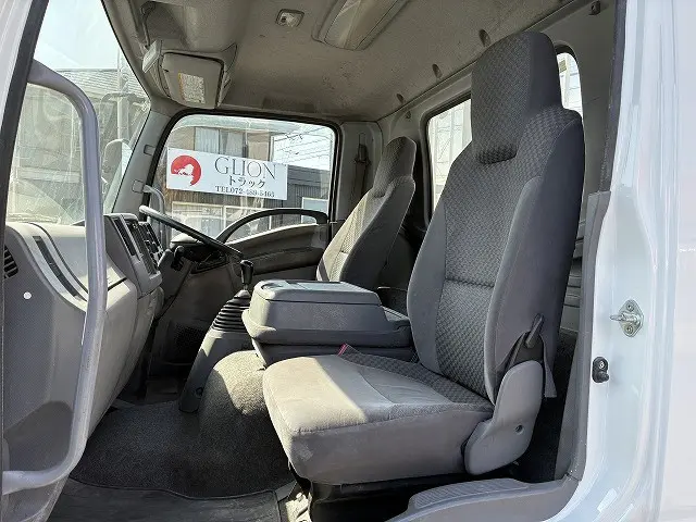 いすゞ フォワード PKG-FRR90S2(2WD)の写真30