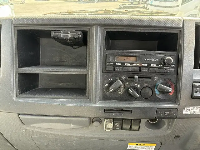 いすゞ フォワード PKG-FRR90S2(2WD)の写真37
