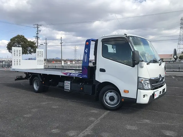 日野 デュトロ 2RG-XZU722M(2WD)の写真10