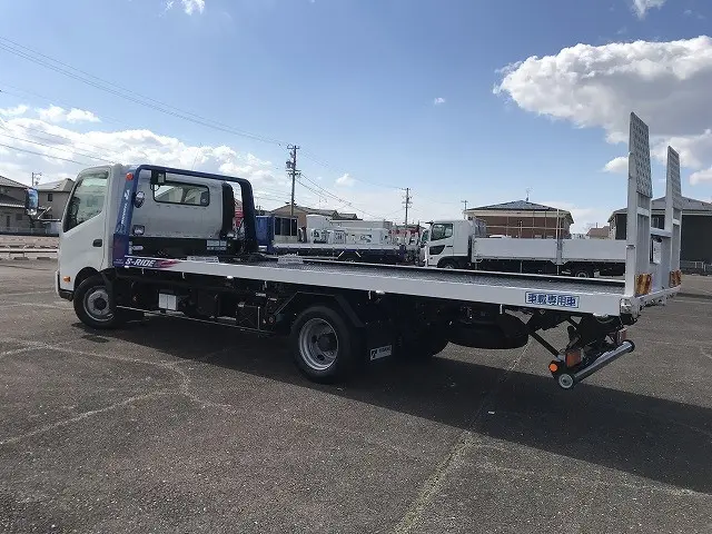 日野 デュトロ 2RG-XZU722M(2WD)の写真11