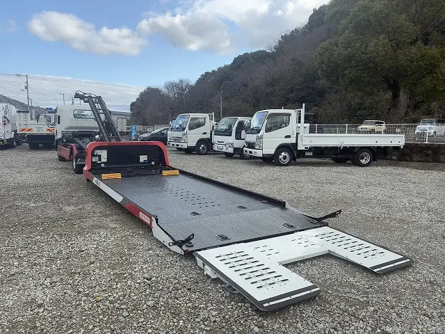 いすゞ エルフ TRG-NPR85AN(2WD)の写真13