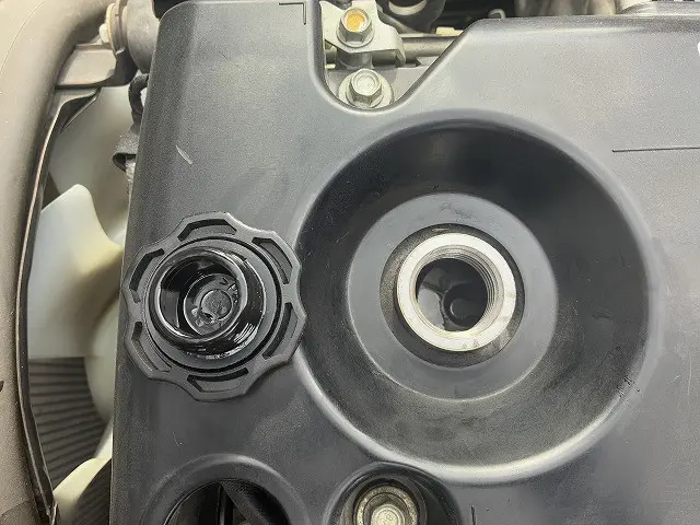 いすゞ エルフ TRG-NPR85AN(2WD)の写真25