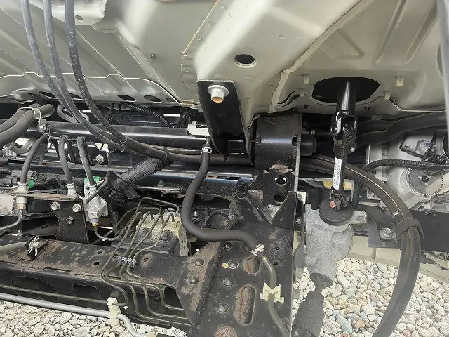 いすゞ エルフ TRG-NPR85AN(2WD)の写真26