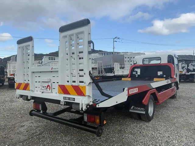 いすゞ エルフ TRG-NPR85AN(2WD)の写真31