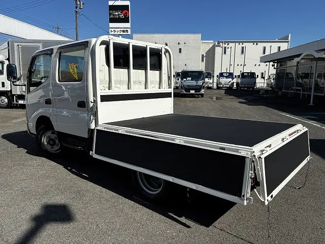 日野 デュトロ 2RG-XZU605M(2WD)の写真13