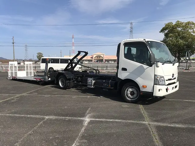 日野 デュトロ 2KG-XZU722M(2WD)の写真3