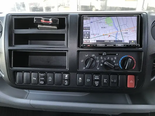 日野 デュトロ 2KG-XZU722M(2WD)の写真28