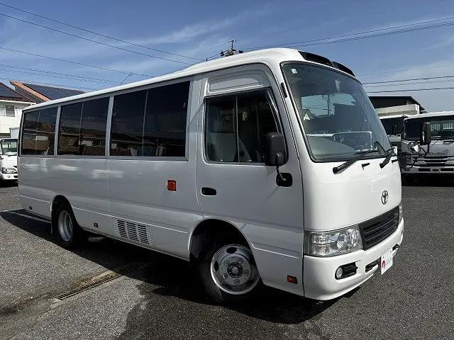 トヨタ コースター PDG-XZB40(2WD)の写真3
