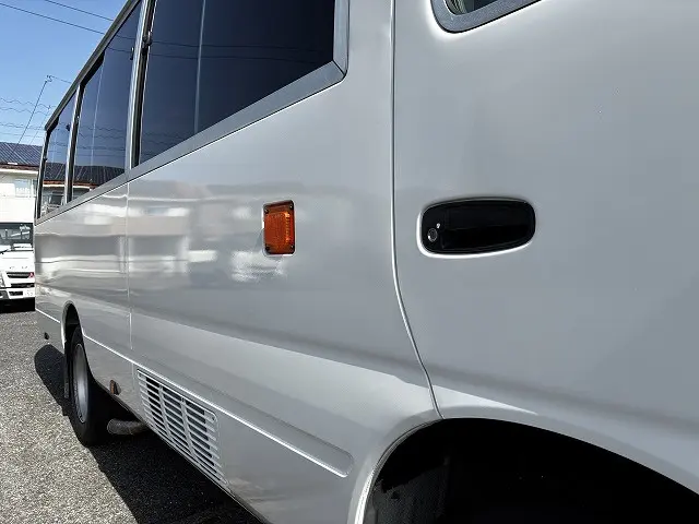 トヨタ コースター PDG-XZB40(2WD)の写真12