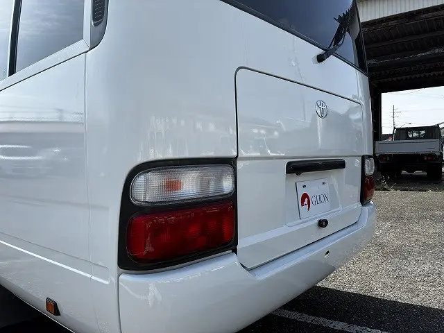 トヨタ コースター PDG-XZB40(2WD)の写真16