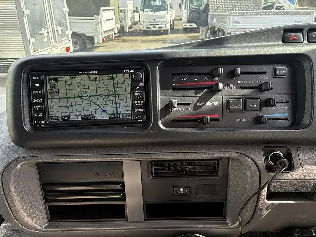 トヨタ コースター PDG-XZB40(2WD)の写真31
