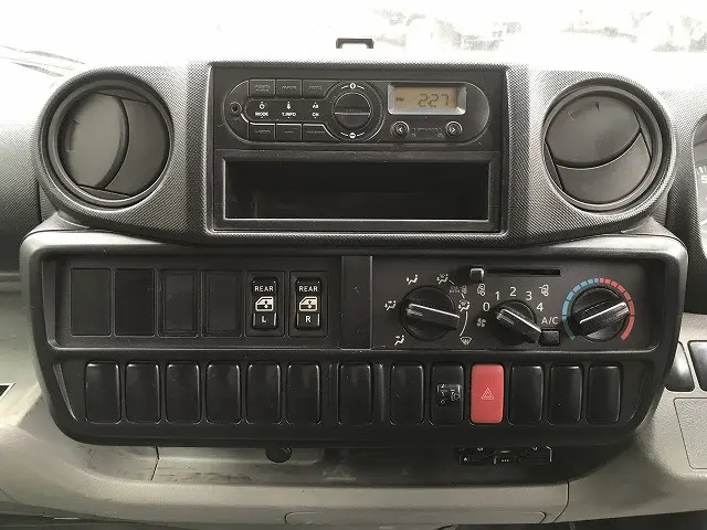 トヨタ ダイナ ABF-TRY230の写真27