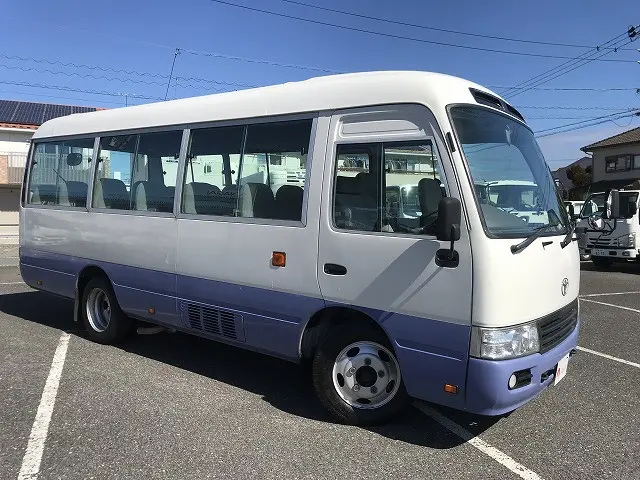 トヨタ コースター PDG-XZB40(2WD)の写真3