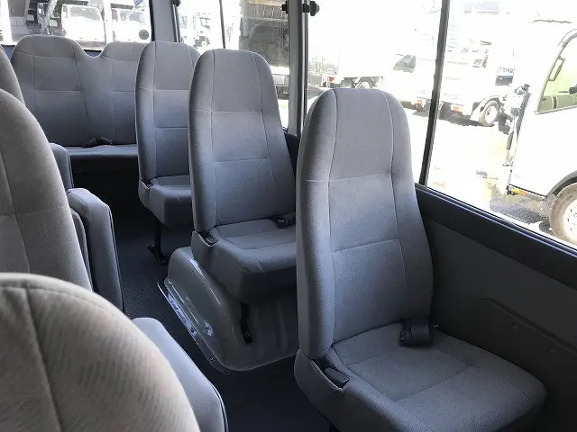 トヨタ コースター PDG-XZB40(2WD)の写真22