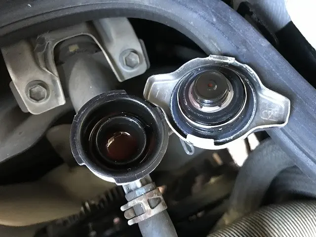 トヨタ コースター PDG-XZB40(2WD)の写真28