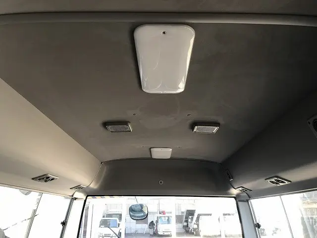 トヨタ コースター PDG-XZB40(2WD)の写真29