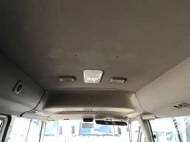 トヨタ コースター PDG-XZB40(2WD)の写真30