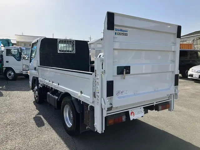 三菱 キャンター TPG-FDA00(4WD)の写真6