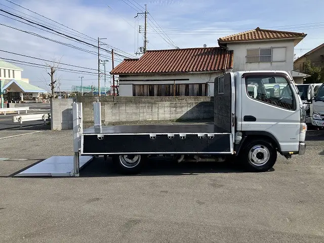 三菱 キャンター TPG-FDA00(4WD)の写真12