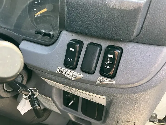 三菱 キャンター TPG-FDA00(4WD)の写真36