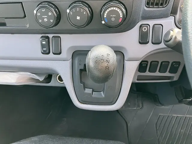 三菱 キャンター TPG-FDA00(4WD)の写真41