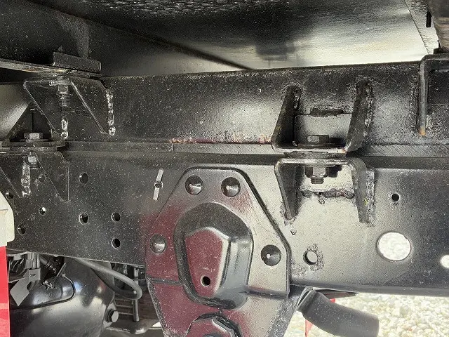 いすゞ エルフ PB-NKR81AN(2WD)の写真46