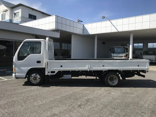 いすゞ エルフ KR-NKR81LAR(2WD)の写真7