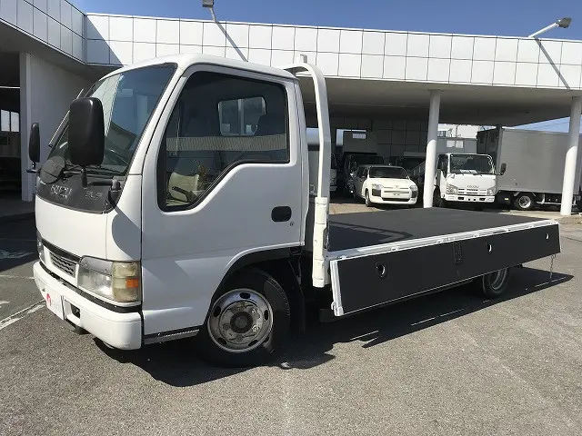 いすゞ エルフ KR-NKR81LAR(2WD)の写真9